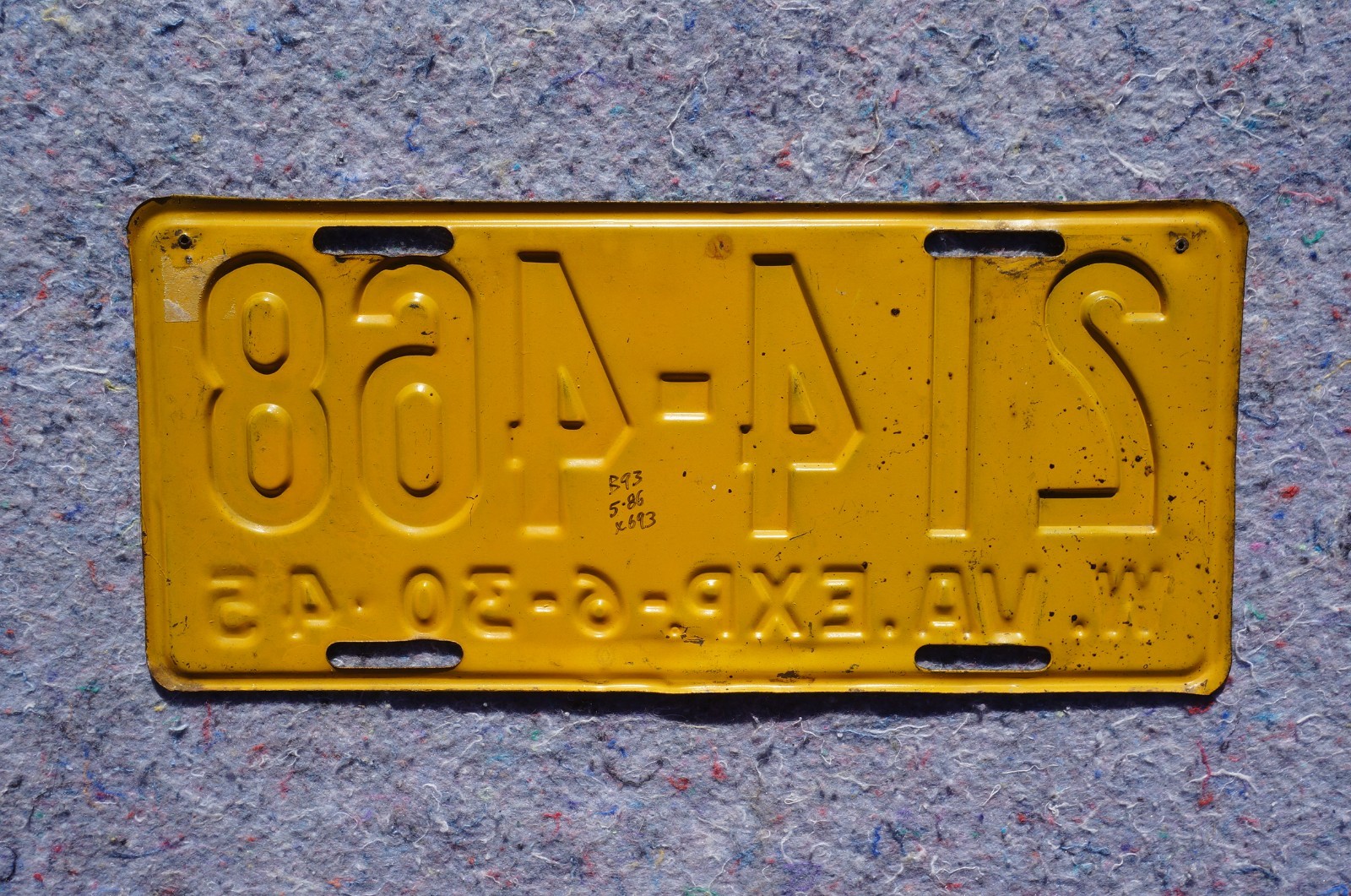 1944 - 1945 WEST VIRGINIA License Plate