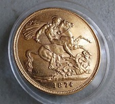 R 1874 LONDON Young Head Queen Victoria St. George Reverse gold full Sovereign