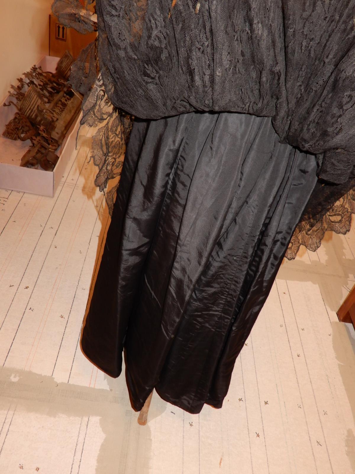 ANTIQUE 1800s 2 PC LACE COVERED BLACK JACKET AND … - image 6