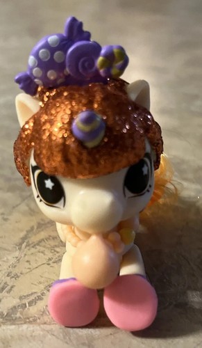 Unicorn Squad LILY Glitter Zuru 5 Überraschung Pferd Figur Spielzeug mit Zubehör - Bild 7 von 8