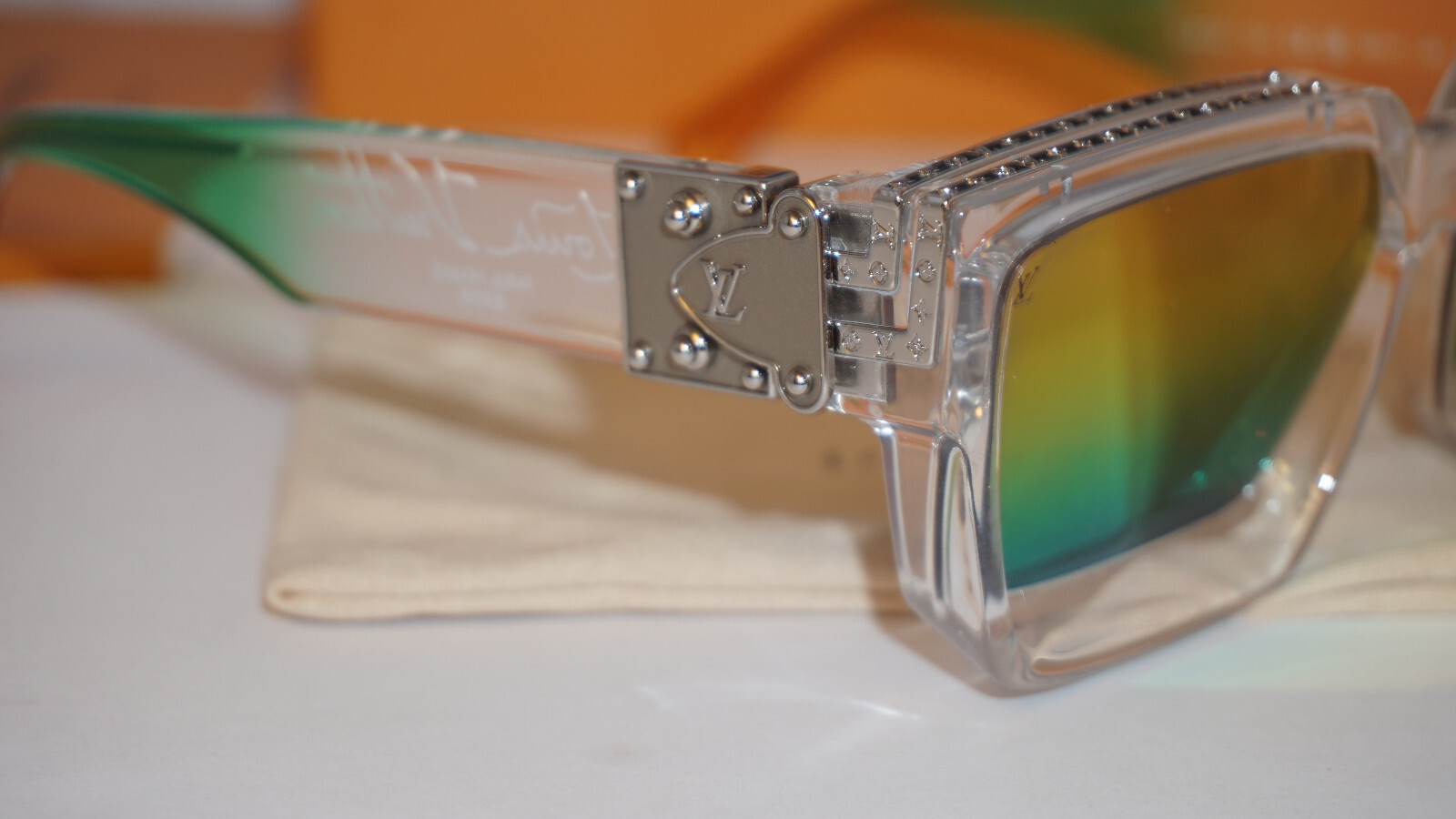 Louis Vuitton New Sunglasses Millionaires Clear Rainbow Z1812E 7PP