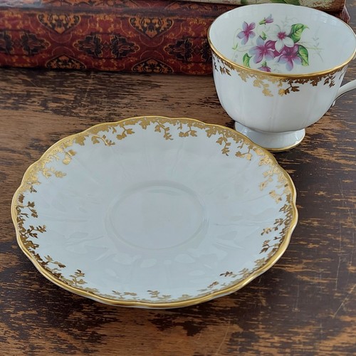 Aynsley Teacup and Saucer White with Purple Violets Flowers, Embossed Petals - Picture 11 of 12