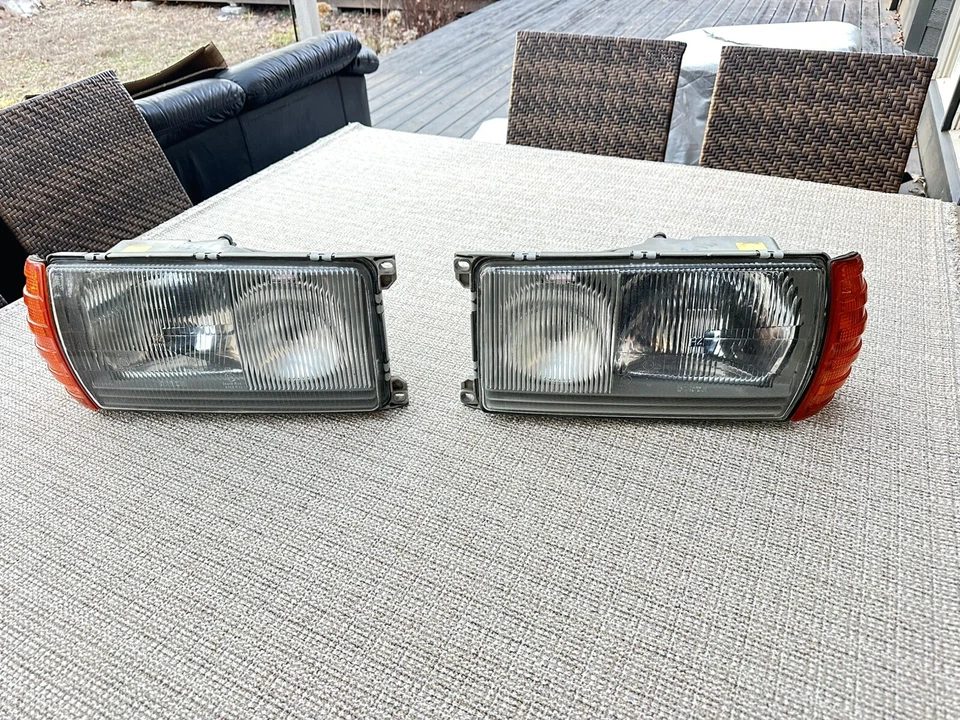 梅赛德斯 w123 博世欧洲车头灯 + 闪光灯 二手 本地拾音器 — 第 3/4 张图片