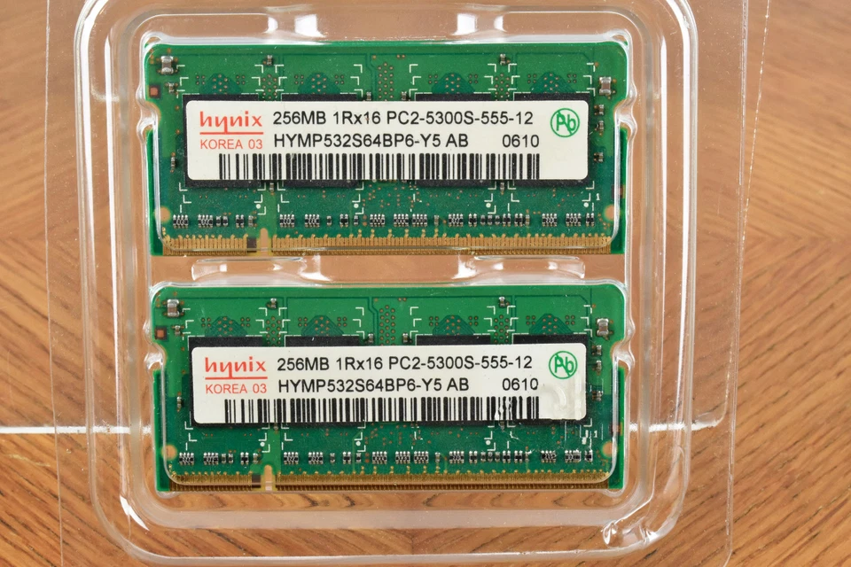 Thirty Eight (38) 256MB Hynix Laptop Mac Mini RAM Cards 1Rx-16 PC2-5300S-555-12 - Image 2 of 3