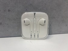 Apple EarPods with 3.5mm Headphone Plug Mic in Original Travel Case