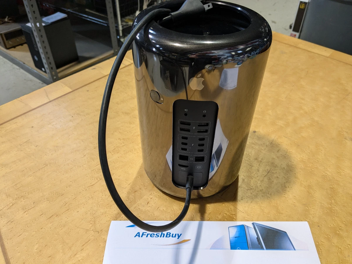 Apple Mac Pro 32 GB RAM Apple Desktops 500 GB SSD Capacity-In-One