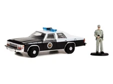 1990 Ford LTD Crown Victoria w/ Officer 1:64 Scale Model - Greenlight 97140D