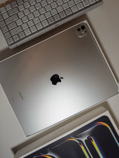 Apple iPad Pro 13" M4 Wi  Fi 512GB Silver w/ Box
