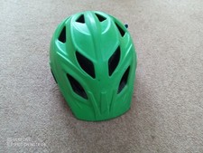 Jungen Kinder Fahrradhelm Gebrauchter Zustand mit LED Beleuchtung Hinten