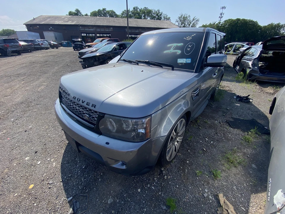 Espejo retrovisor derecho usado se adapta a: Land Rover Range Rover Sport 2012 Power Foldi Foto 3 de 4