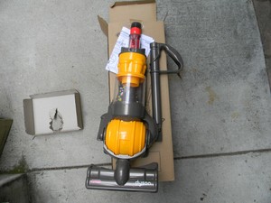 casdon dyson batteries