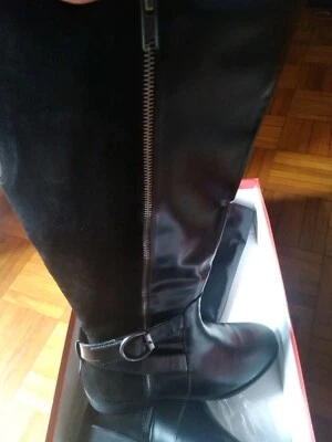 knee high boots perth