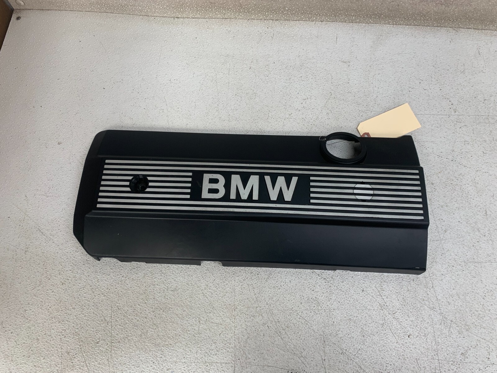 9802 BMW Z3 ENGINE COVER TRIM CYLINDER HEAD VALVE COVER TRIM, OEM
