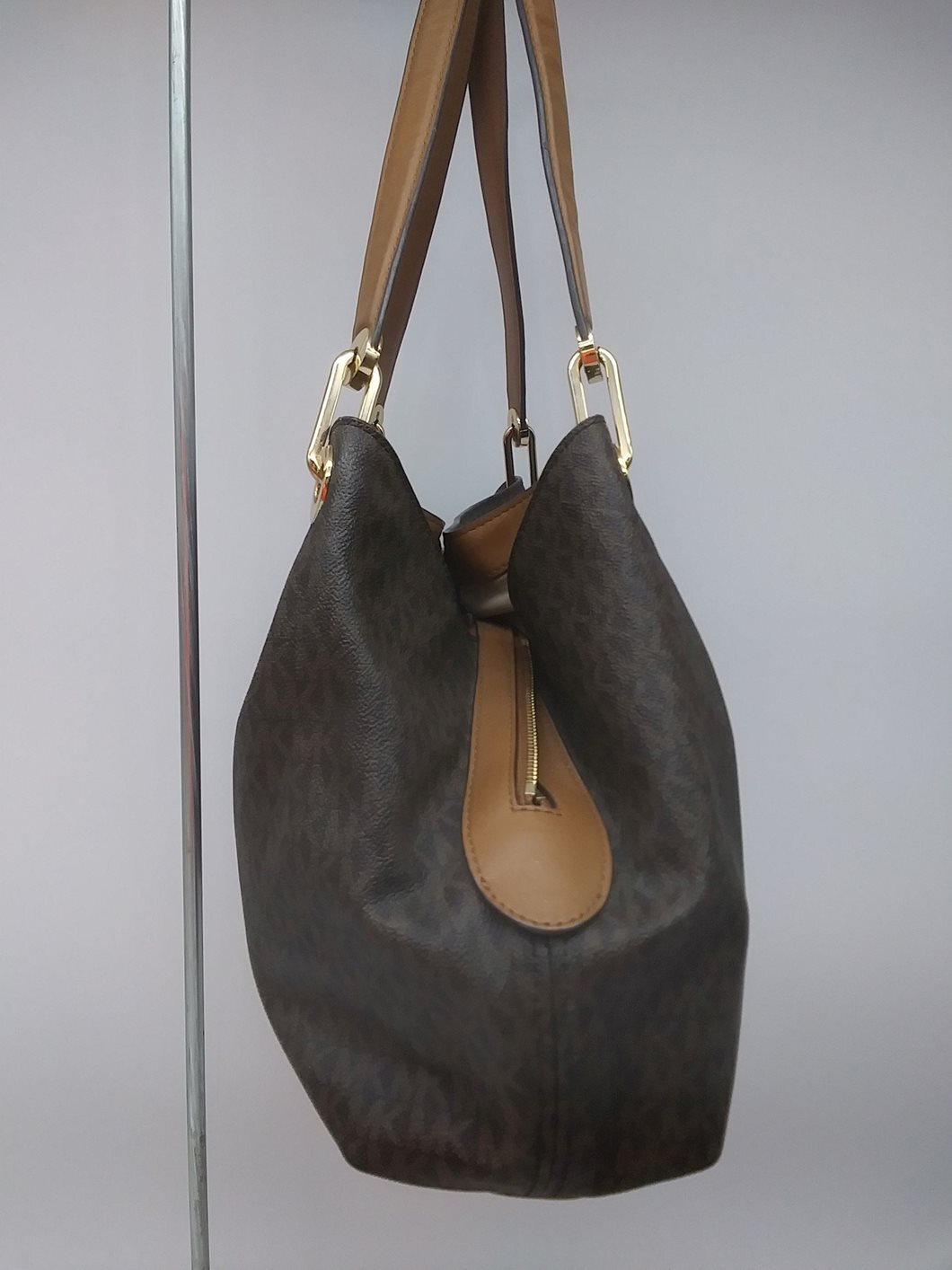 Michael Kors Raven Signature Brown Coated Canvas Shoulder Handbag Purse