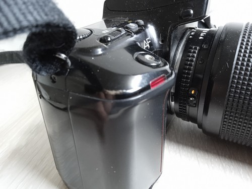 Nikon F-601 Film Camera | Nikkor AF 70-210mm Lens | Nikkor AF 35-80mm #E - Picture 8 of 24
