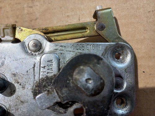 BMW E23 FRONT DOOR LATCH / LOCK RIGHT SIDE 512118859161 / 1885916.1 / 18859161 - Picture 5 of 5
