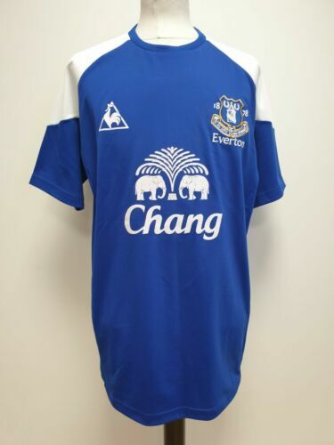 QPR Le Coq Sportif White Home Kit Men's Shorts, size 30 UK