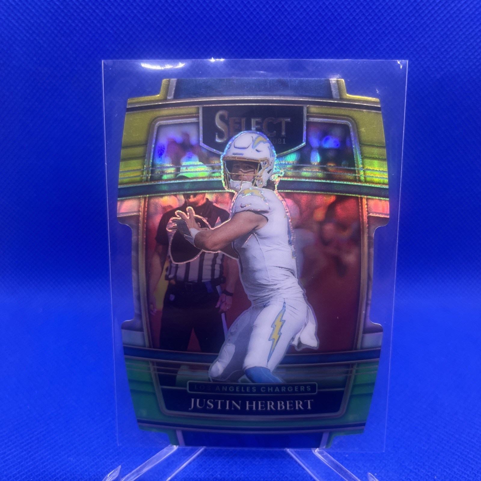 2021 Panini Select - Concourse Justin Herbert #19 Green & Yellow Prizm Die-Cut