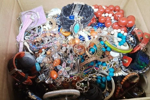 HUGE 16 Pound Vintage To Now Multicolor Costume Craft/junk Jewelry Lot