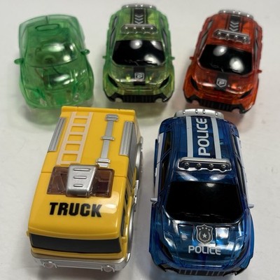 Magic Tracks Magic Trax Lot of 5 Compatible Light Up LED Cars Vehicles Tested