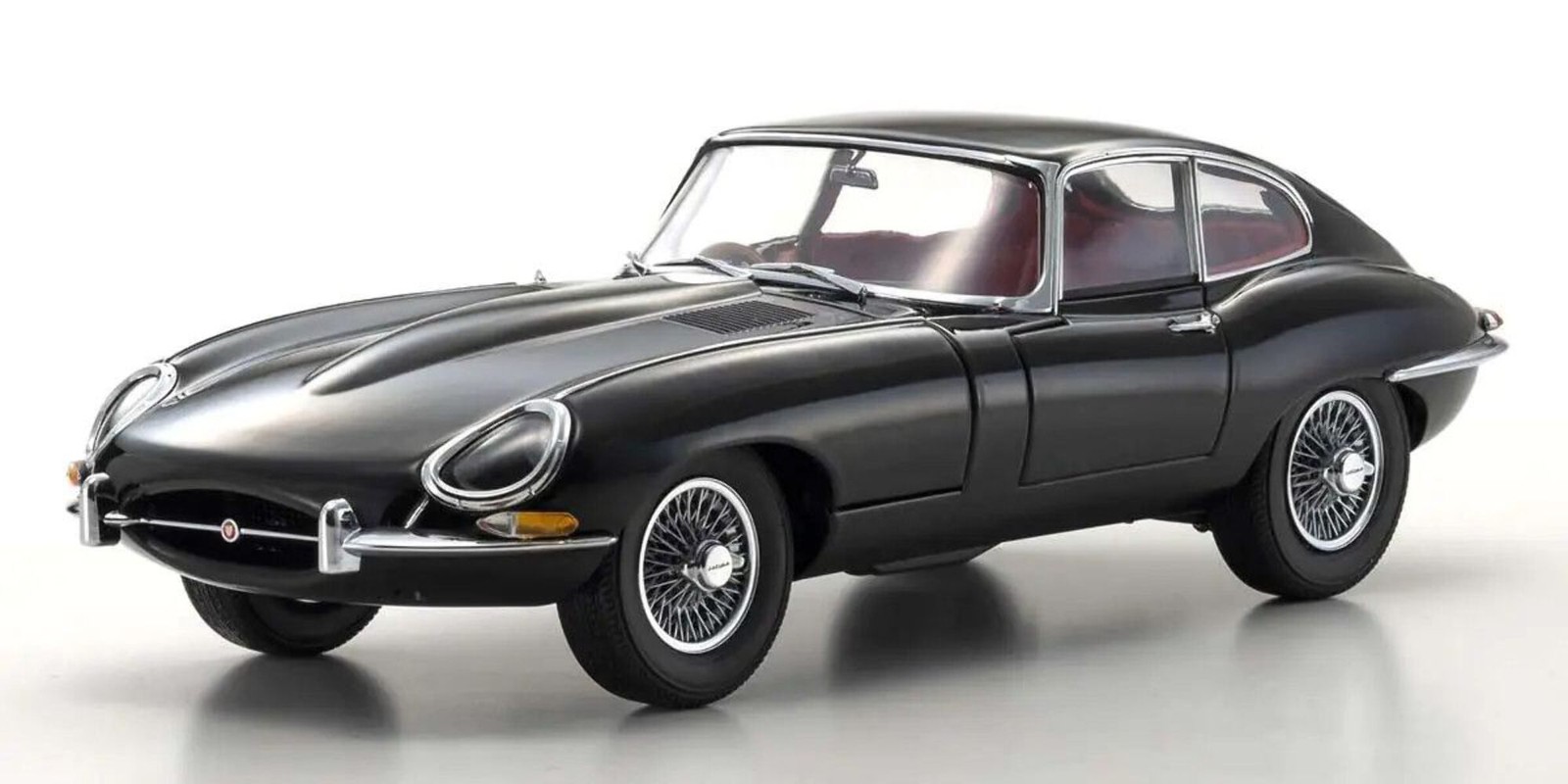 Kyosho Jaguar E-type Coupe Mk1 Rhd 1961 1:18 08954BK