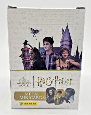 Panini Harry Potter Wizarding World - Box mit 25 Packungen (50) Metall Minikarten - Neu