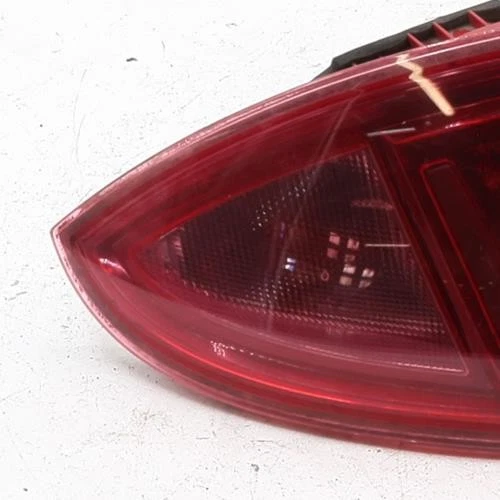 Feu arriere principal gauche (feux) SEAT LEON 2 PHASE 2 1P0945111G 1.6L CAYC - Photo 1/4