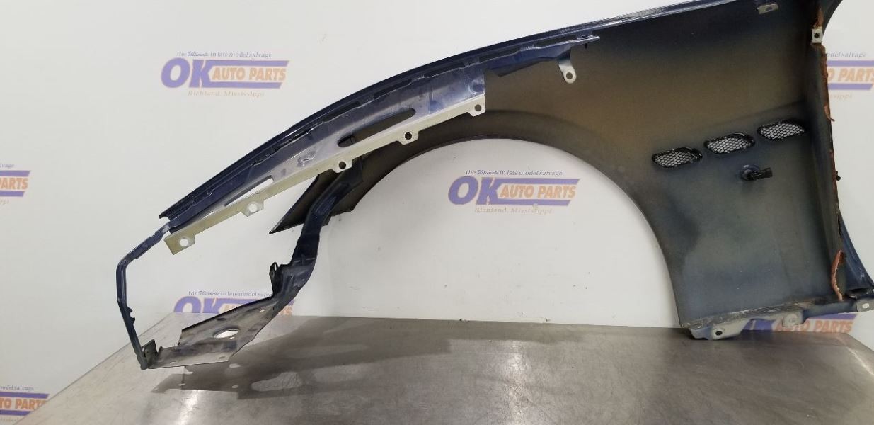 09 MASERATI GRANTURISMO FENDER ASSEMBLY FRONT RIGHT PASSENGER BLUE