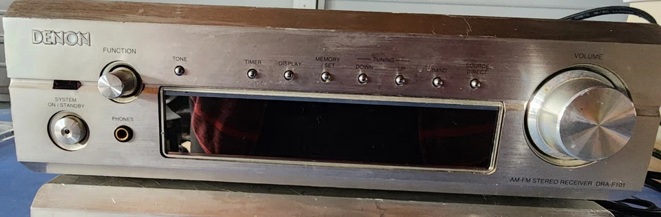 Amplificador estéreo Hi-Fi Denon DRA-F101 + DCD-F101 mini reproductor de CD CD no funciona Foto 2 de 4