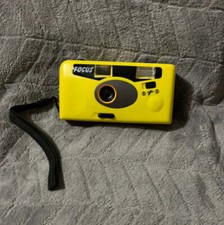 Vintage Focus 35MM Yellow Snapshot Camera VG Condition