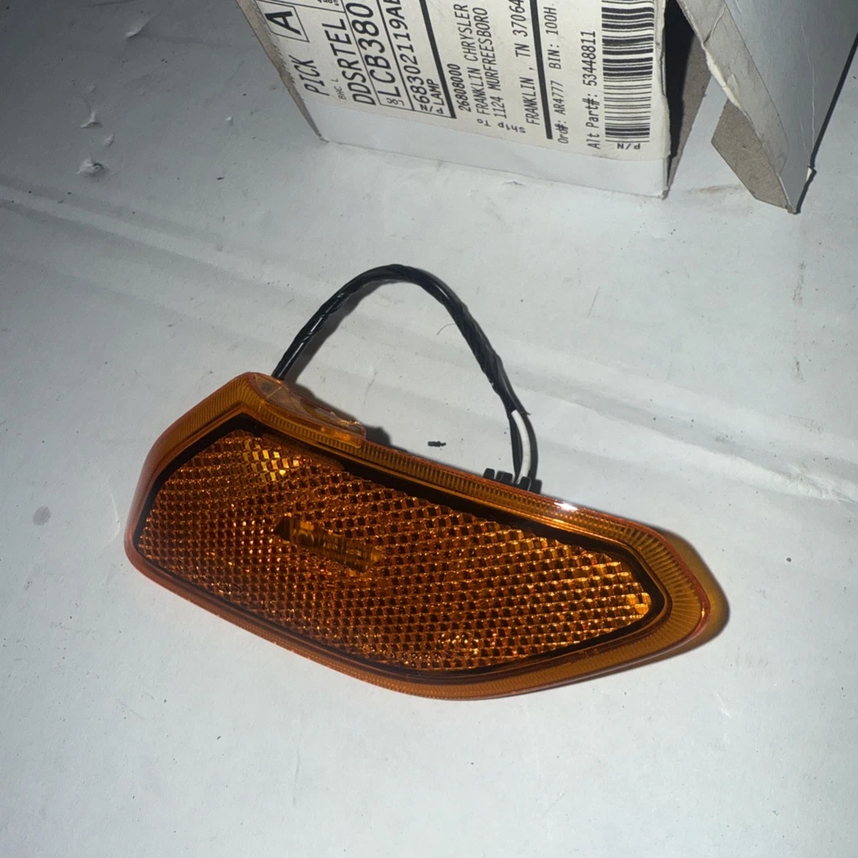 2018-2023 Jeep Wrangler Gladiator Front Marker Light Lamp Left OEM 68302119AB LH Foto 2 de 4