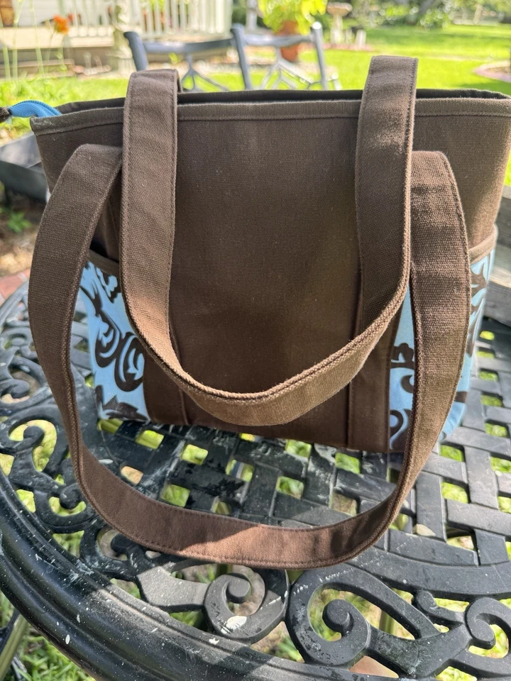 Bolso de viaje/tote con cremallera Belvah marrón Foto 4 de 4