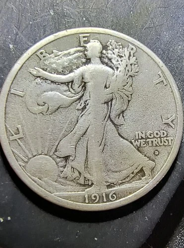 1916 P Walking Liberty Half Dollar -- 90% Silver VG.