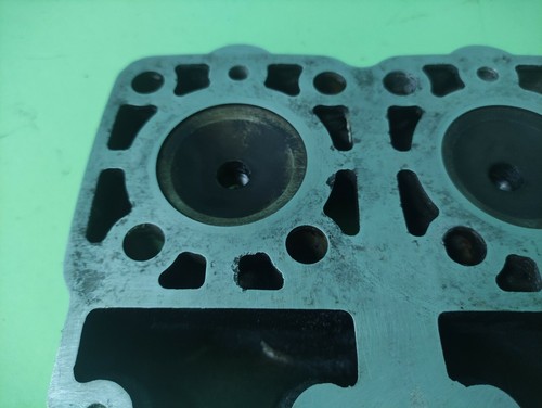 SUZUKI RG250 RG 250 RG250Γ cylinder head - Picture 7 of 10