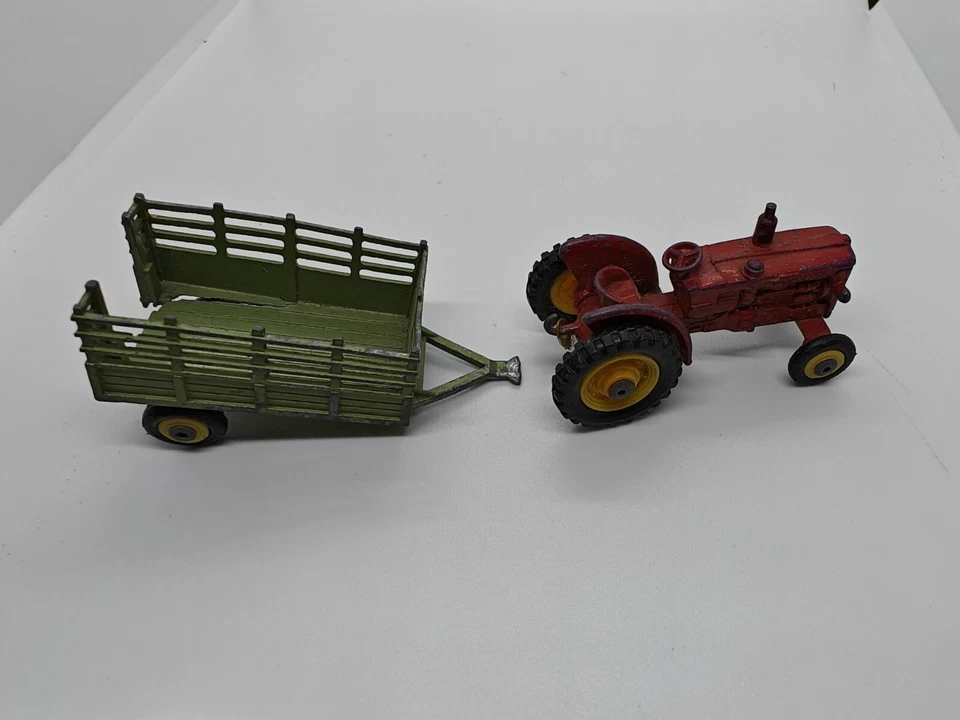 Husky volvo tractor and trailer - Image 2 of 4