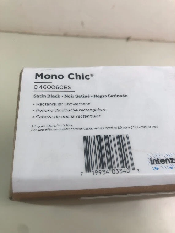 Cabezal de ducha rectangular Danze D460060BS mono chic 5" x 8" - negro satinado Foto 4 de 4