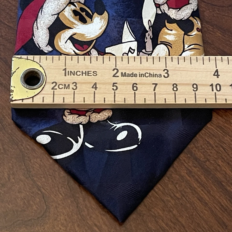 De colección Disney Mickeyys Co Atlas Diseño Gotemburgo Suecia Seda Hecho en Corea Foto 4 de 4