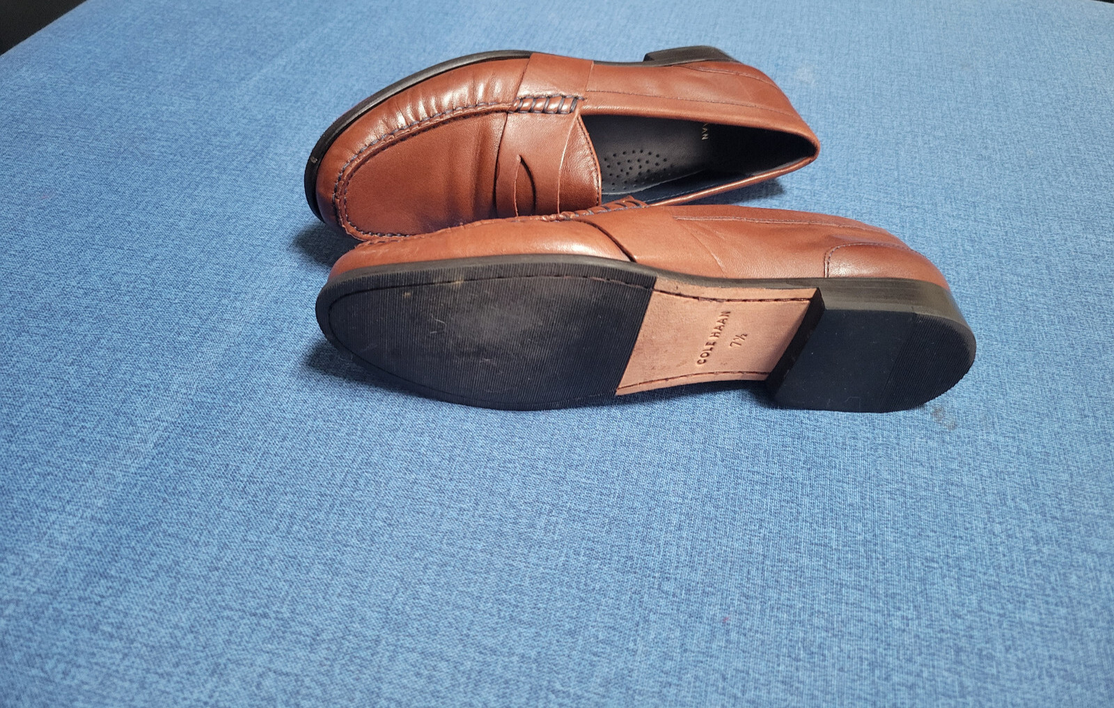 Perfect Women's size 7.5 Classic Cole Haan Penny Loafer Shoe in British Tan