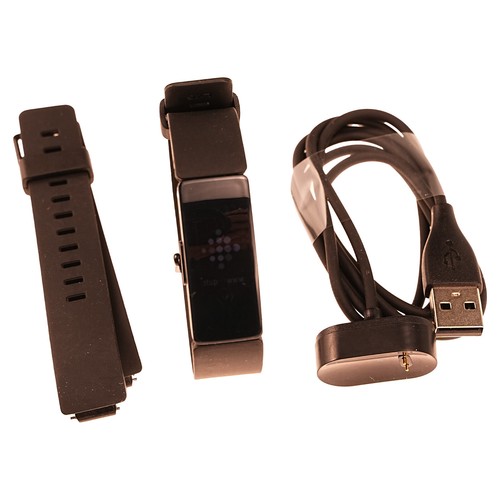 Fitbit Inspire HR Activity Tracker & Heart Rate More Color Small+Large - Picture 4 of 9