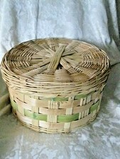 Vintage 15" X 8.5" Woven Wicker Round Storage Basket with Lid MEXICO