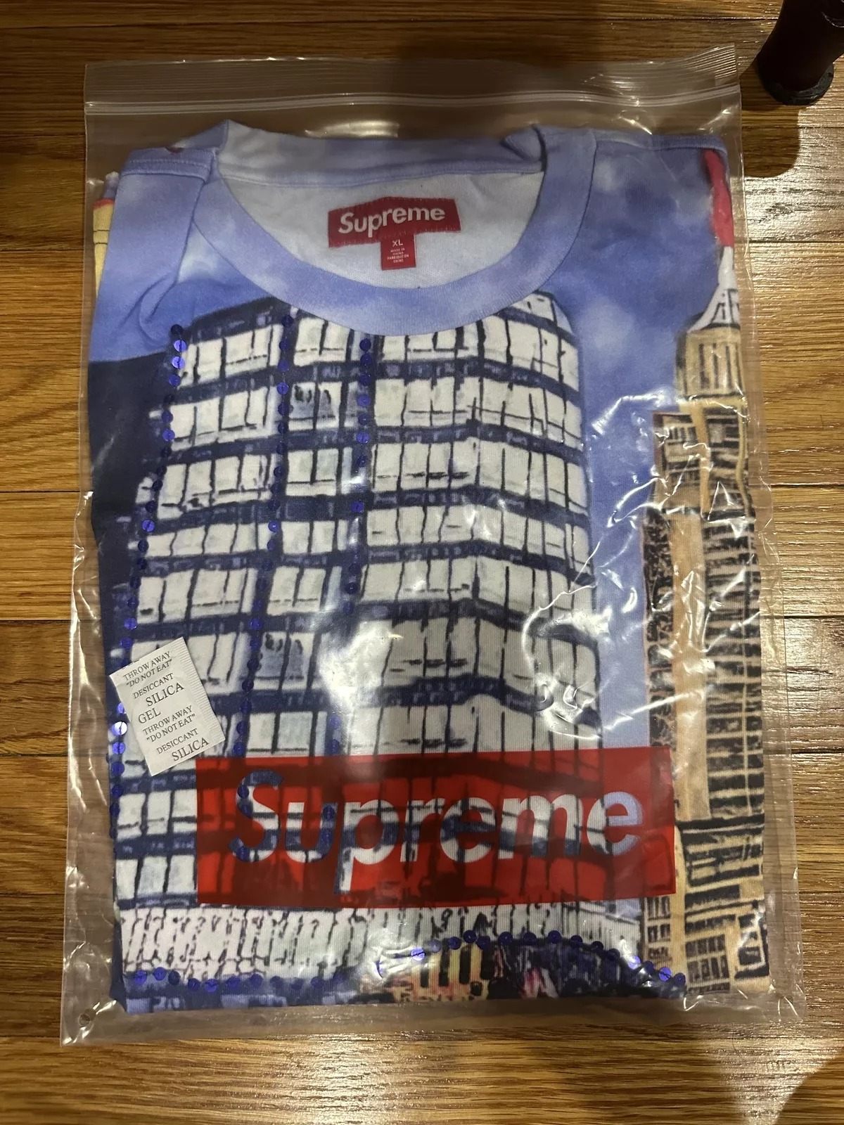 Supreme Skyline Sequin L/S Top Day Taille XL SS25   EXPÉDIÉ EN MAIN DÈS QUE POSSIBLE