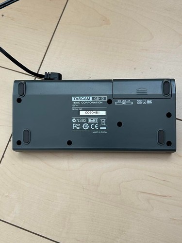 Official Tascam GB-10 Guitar Bass Trainer Recorder w/ manual & power cable - Picture 8 of 12