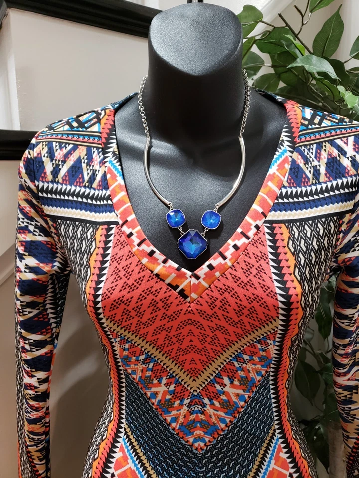 Vestido para mujer Fire Los Angeles estampado geográfico múltiple cuello en V manga larga hasta la rodilla XS Foto 3 de 4