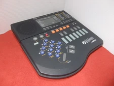 Excellent Yamaha Sequencer QR10 Sampler Sound Module Tested / Made in Japan