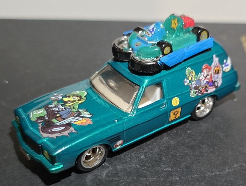 Oz Wheels Custom Luigi Holden PanelVan, Custom Card Protective Case - Picture 11 of 18