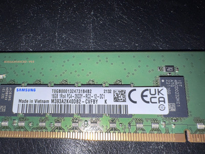 Samsung M393A2K40DB2-CVFBY DDR4-2933 16 GB 1Rx4 RDIMM REG Server RAM