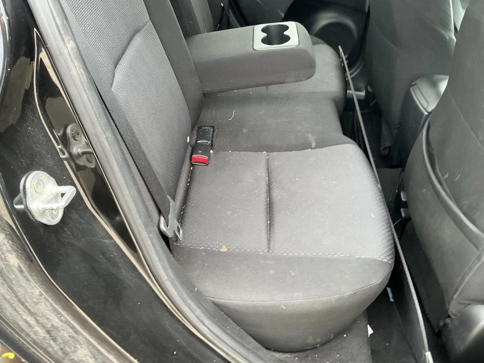 MAZDA 3 2010 Rear Seat 60/40 Split Bench Black Cloth Second Row 846736 Foto 2 de 4