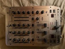 Behringer Model VMX-300 DJ 3 Channel Pro Mixer shelf 