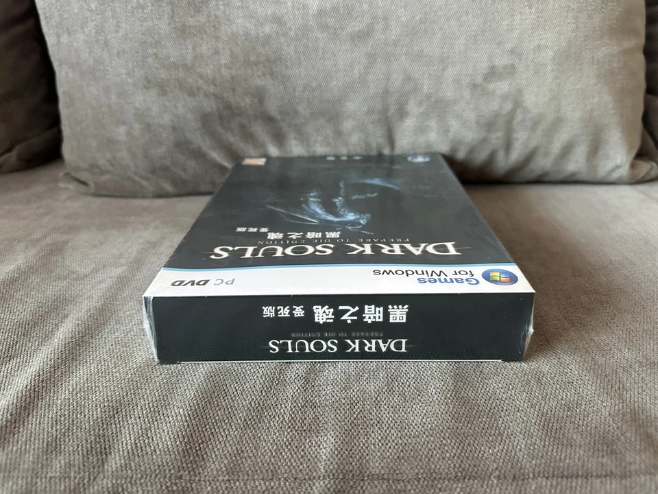 Dark Souls: Prepare To Die Edition - Chinese Big Box Edition PC NEW SEALED - Image 3 of 4
