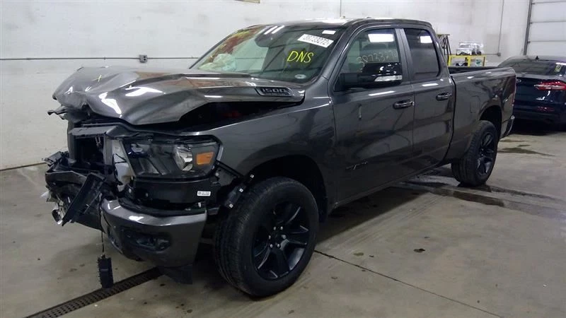 2019-21 new style Ram 1500  Transfer Case 2411352 - Image 4 of 4